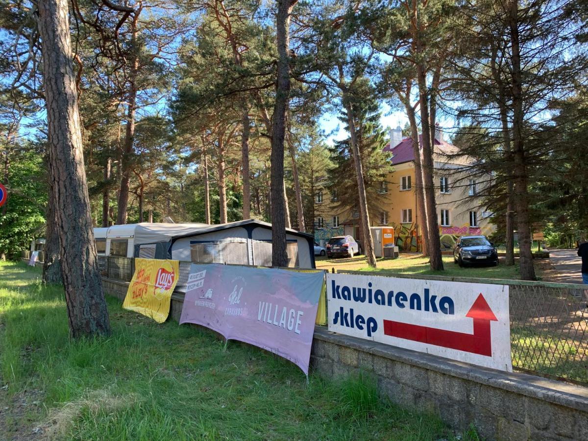 Przyczepy Kempingowe Vip - Osrodek Na Klifie Village - Hel Helska 11 ภายนอก รูปภาพ
