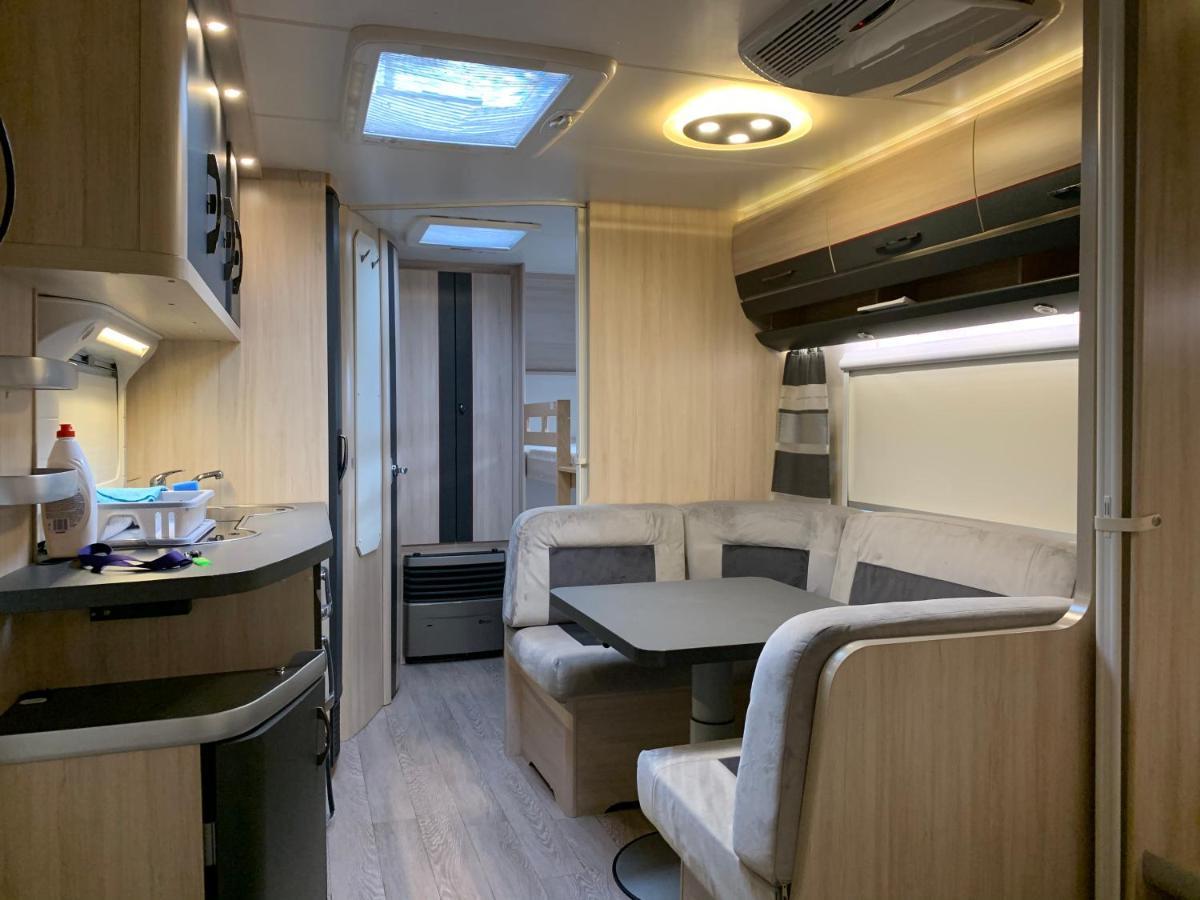 Przyczepy Kempingowe Vip - Osrodek Na Klifie Village - Hel Helska 11 ภายนอก รูปภาพ